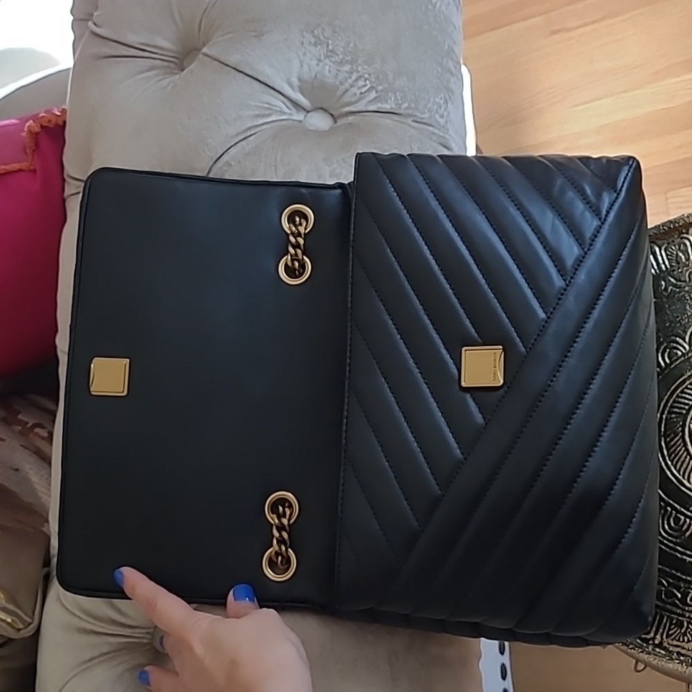TORY BURCH KIRA CHEVRON SHOULDER BAG - Picture 9 of 14
